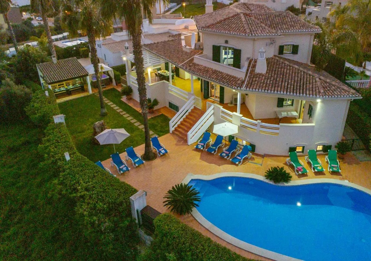 Villa Oliveira By Algarve Vacation Armacao de Pera